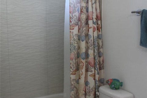 House in Palm Coast, Florida 3 bedrooms, 178.93 sq.m. № 2196953 - photo 14
