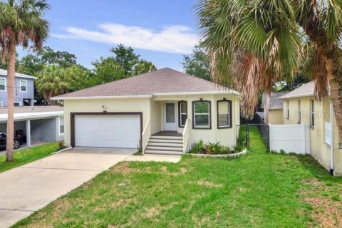 Casa en alquiler en Tampa, Florida, 3 dormitorios, 136.01 m2 № 1721324 - foto 16