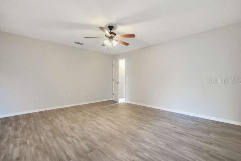 Casa en alquiler en Tampa, Florida, 3 dormitorios, 136.01 m2 № 1721324 - foto 4