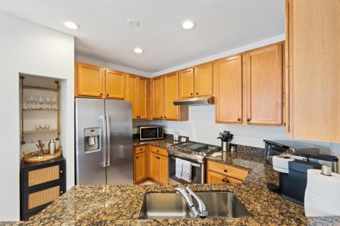 Condo in Palm Beach Gardens, Florida, 2 bedrooms № 2146665 - photo 9