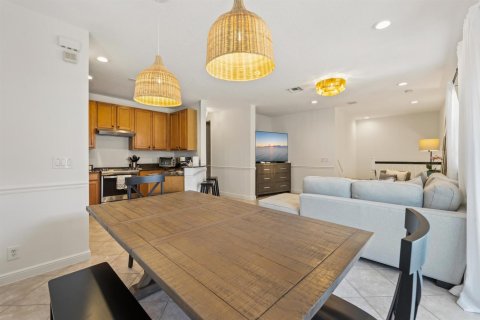 Condo in Palm Beach Gardens, Florida, 2 bedrooms № 2146665 - photo 14