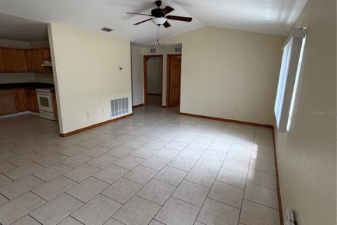 Casa en alquiler en Ocala, Florida, 3 dormitorios, 115.38 m2 № 2234056 - foto 3