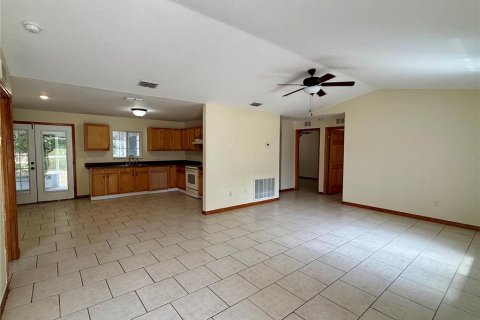 Casa en alquiler en Ocala, Florida, 3 dormitorios, 115.38 m2 № 2234056 - foto 2