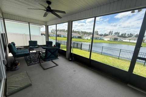 Villa ou maison à vendre à Palm Coast, Floride: 4 chambres, 184.5 m2 № 2149236 - photo 2