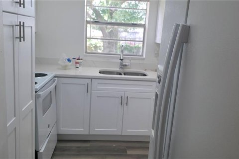 House in Altamonte Springs, Florida 3 bedrooms, 112.32 sq.m. № 1844625 - photo 7