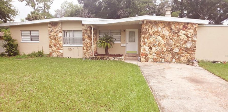 House in Altamonte Springs, Florida 3 bedrooms, 112.32 sq.m. № 1844625