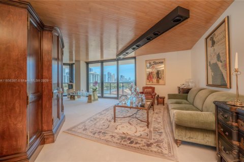 Condominio en venta en Aventura, Florida, 2 dormitorios, 141.4 m2 № 1878553 - foto 7