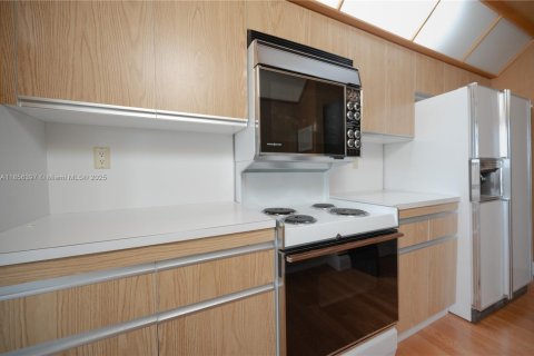 Condominio en venta en Aventura, Florida, 2 dormitorios, 141.4 m2 № 1878553 - foto 13