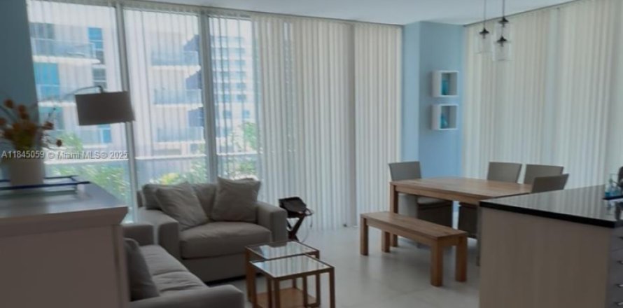 Condo à Miami, Floride, 2 chambres № 1846194