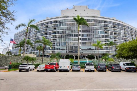 Copropriété à vendre à Miami Beach, Floride: 1 chambre, 85.47 m2 № 1963537 - photo 2