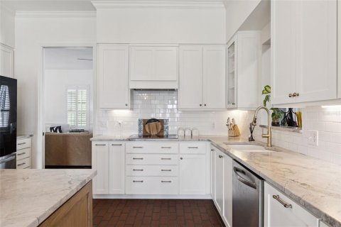 Casa en venta en Orlando, Florida, 3 dormitorios, 342.25 m2 № 2383813 - foto 15