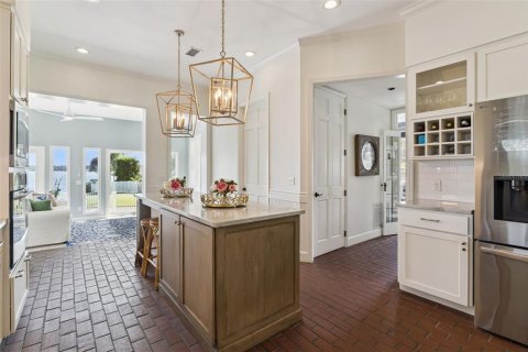 Casa en venta en Orlando, Florida, 3 dormitorios, 342.25 m2 № 2383813 - foto 4