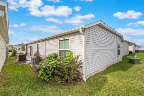 Casa en venta en The Villages, Florida, 2 dormitorios, 113.99 m2 № 1886940 - foto 25
