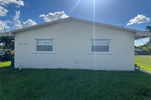 Дом в Хомстед, Флорида 1 спальня, 60.39м2 № 1882346