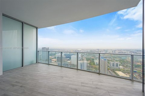 Condo in Miami, Florida, 1 bedroom  № 2053058 - photo 23