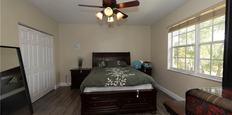 Adosado en Miramar, Florida 3 dormitorios, 142.14 m2 № 1223174