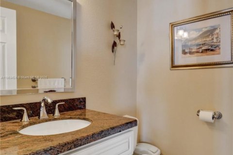 Condominio en venta en Hollywood, Florida, 1 dormitorio, 77.11 m2 № 1889850 - foto 17