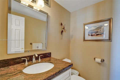 Condominio en venta en Hollywood, Florida, 1 dormitorio, 77.11 m2 № 1889850 - foto 16
