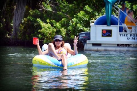 Casa en venta en Homosassa, Florida, 3 dormitorios, 186.73 m2 № 1507980 - foto 8