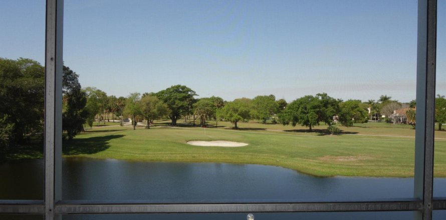 Condo in Pompano Beach, Florida, 3 bedrooms № 2249548