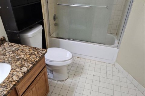 Copropriété à louer à Coconut Creek, Floride: 1 chambre, 67.82 m2 № 2001352 - photo 24