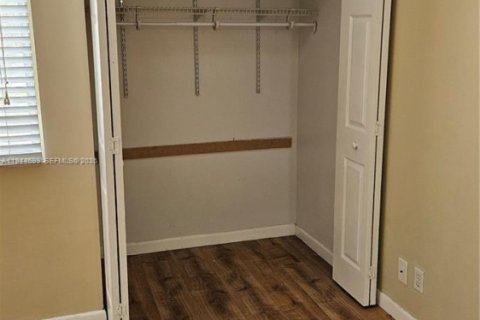 Copropriété à louer à Coconut Creek, Floride: 1 chambre, 67.82 m2 № 2001352 - photo 17