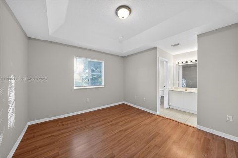 Townhouse in Homestead, Florida 2 bedrooms, 108.32 sq.m. № 1991743 - photo 22