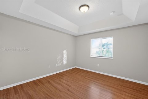 Townhouse in Homestead, Florida 2 bedrooms, 108.32 sq.m. № 1991743 - photo 12