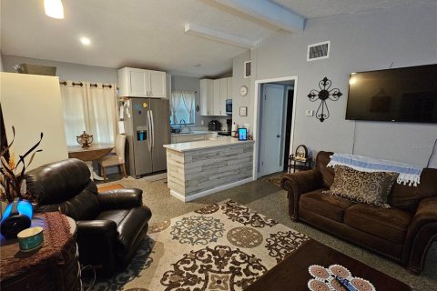 Casa en venta en Casselberry, Florida, 3 dormitorios, 112.97 m2 № 2139607 - foto 3
