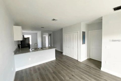 Apartment in Englewood, Florida 3 bedrooms, 107.95 sq.m. № 1429181 - photo 3