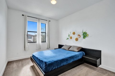 Casa en venta en Tamarac, Florida, 3 dormitorios, 171.13 m2 № 2395498 - foto 24