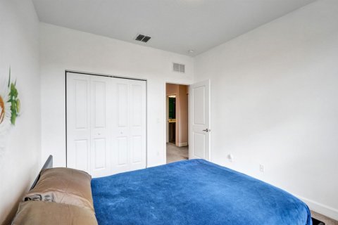 Casa en venta en Tamarac, Florida, 3 dormitorios, 171.13 m2 № 2395498 - foto 28
