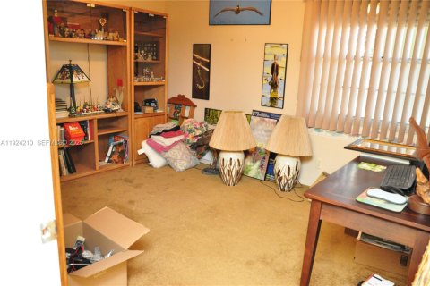 Condominio en venta en Pembroke Pines, Florida, 2 dormitorios, 97.73 m2 № 1984596 - foto 12