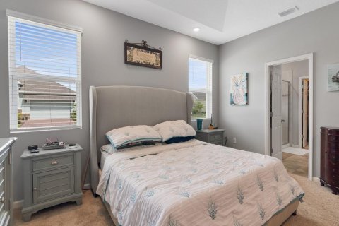House in Vero Beach, Florida 3 bedrooms, 162.67 sq.m. № 2083326 - photo 7