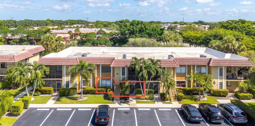 Condo in Weston, Florida, 2 bedrooms  № 1896855