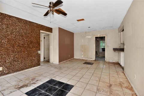 Villa ou maison à vendre à Deltona, Floride: 2 chambres, 75.81 m2 № 2149441 - photo 4