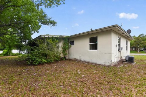 Villa ou maison à vendre à Deltona, Floride: 2 chambres, 75.81 m2 № 2149441 - photo 21