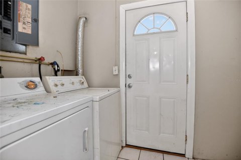 Villa ou maison à vendre à Deltona, Floride: 2 chambres, 75.81 m2 № 2149441 - photo 18