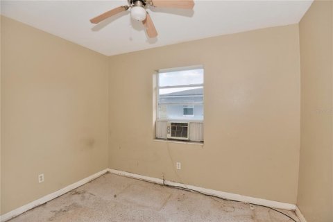 Villa ou maison à vendre à Deltona, Floride: 2 chambres, 75.81 m2 № 2149441 - photo 12