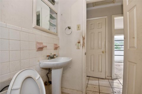 Villa ou maison à vendre à Deltona, Floride: 2 chambres, 75.81 m2 № 2149441 - photo 15