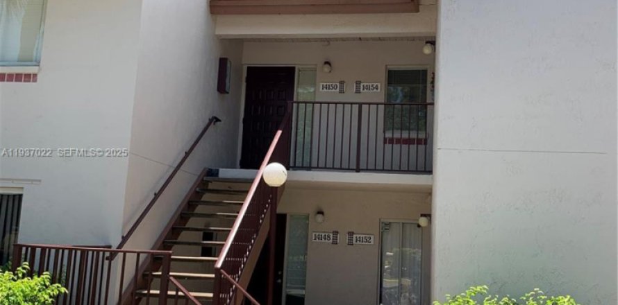 Condo in Miami, Florida, 1 bedroom  № 1994888