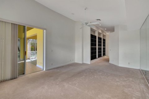 Casa en venta en Boynton Beach, Florida, 3 dormitorios, 252.51 m2 № 2088198 - foto 28