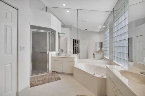 Casa en venta en Boynton Beach, Florida, 3 dormitorios, 252.51 m2 № 2088198 - foto 27
