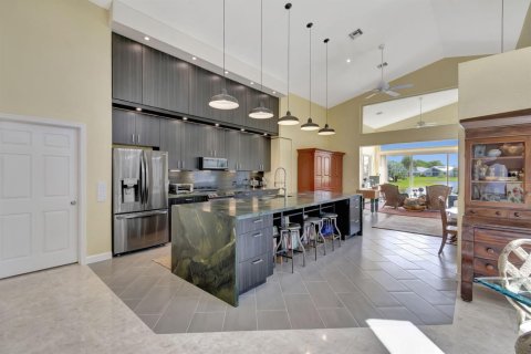 Casa en venta en Boynton Beach, Florida, 3 dormitorios, 252.51 m2 № 2088198 - foto 6