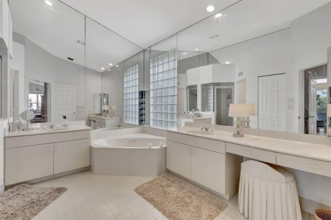 Casa en venta en Boynton Beach, Florida, 3 dormitorios, 252.51 m2 № 2088198 - foto 29
