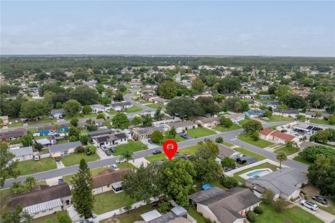 House in Kissimmee, Florida 3 bedrooms, 128.67 sq.m. № 1904759 - photo 25