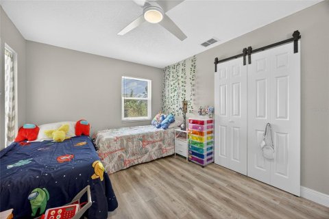 House in Kissimmee, Florida 3 bedrooms, 128.67 sq.m. № 1904759 - photo 13