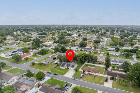 House in Kissimmee, Florida 3 bedrooms, 128.67 sq.m. № 1904759 - photo 23