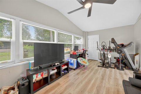 House in Kissimmee, Florida 3 bedrooms, 128.67 sq.m. № 1904759 - photo 12