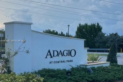 Condo in Doral, Florida, 2 bedrooms  № 2052913 - photo 5